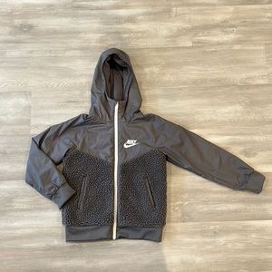 Nike insulted Fleece hooded windbreaker size Small